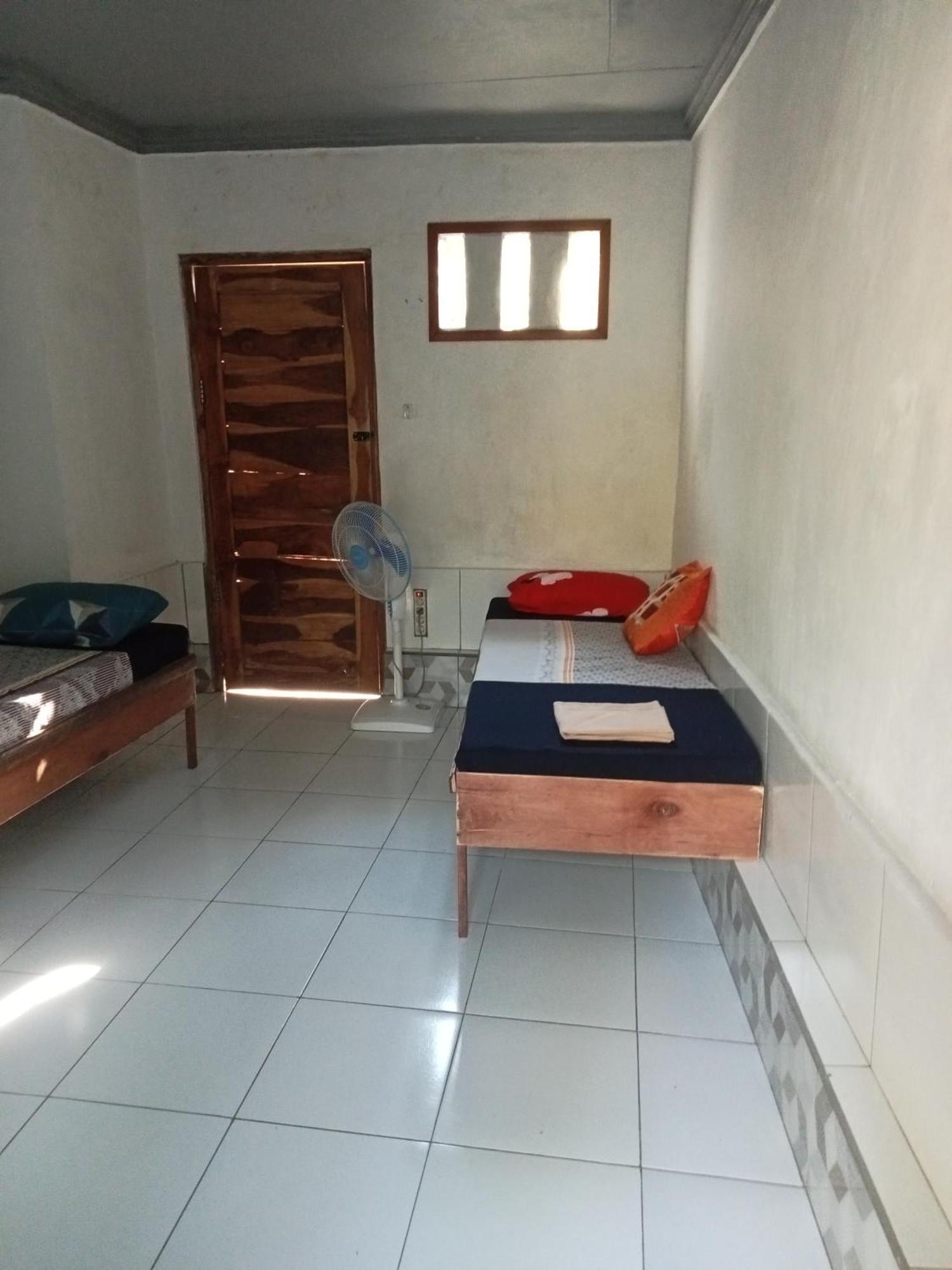 Atb Hostel Lovina Εξωτερικό φωτογραφία